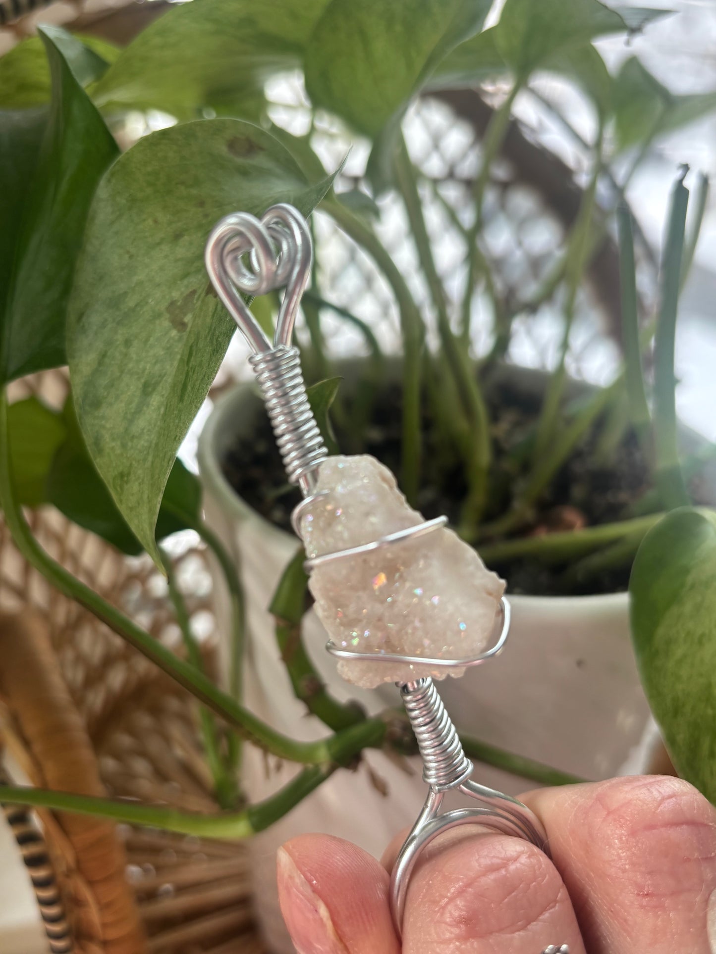 Druzy Agate J Holder